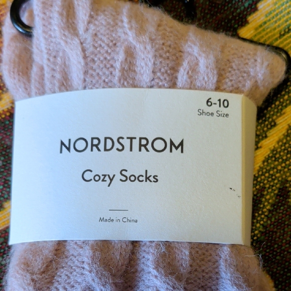 Nordstrom Light Beige Cable Knit Socks - Picture 5 of 5